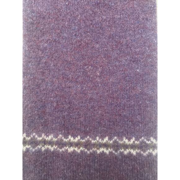 Eddie Bauer 100% Lambs Wool Purple Scarf - Picture 2 of 3